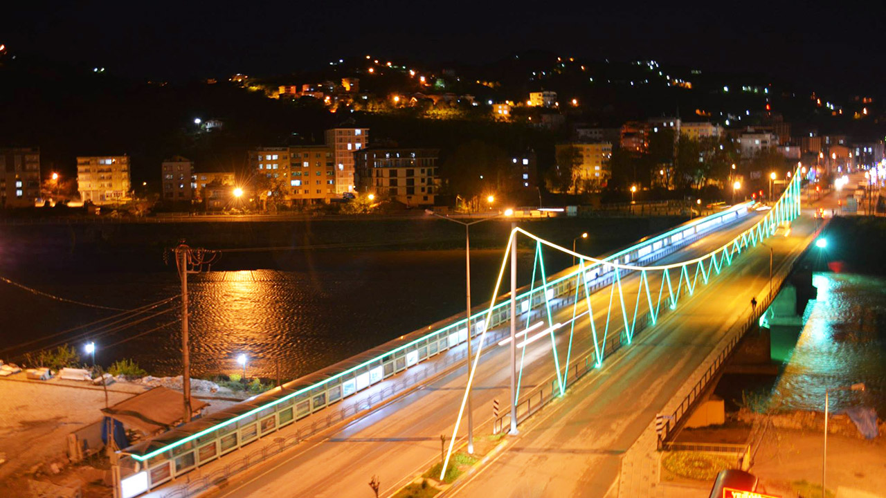 Night Bridge